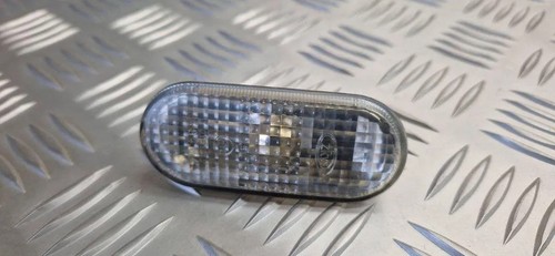 VW GOLF V 1K1 Kotflügelblinker vorne rechts 1J5949117 1.90 Diesel 66kw 31110935