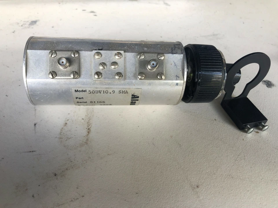 Atenuador de señal de RF Alan 50DV10.9 SMA Foto 4 de 4