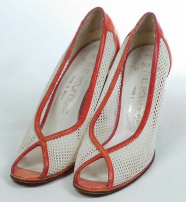 Vintage Mr Seymour Original cremeweiße Mesh-Schuhe und orangefarbene Ledereinfassung.