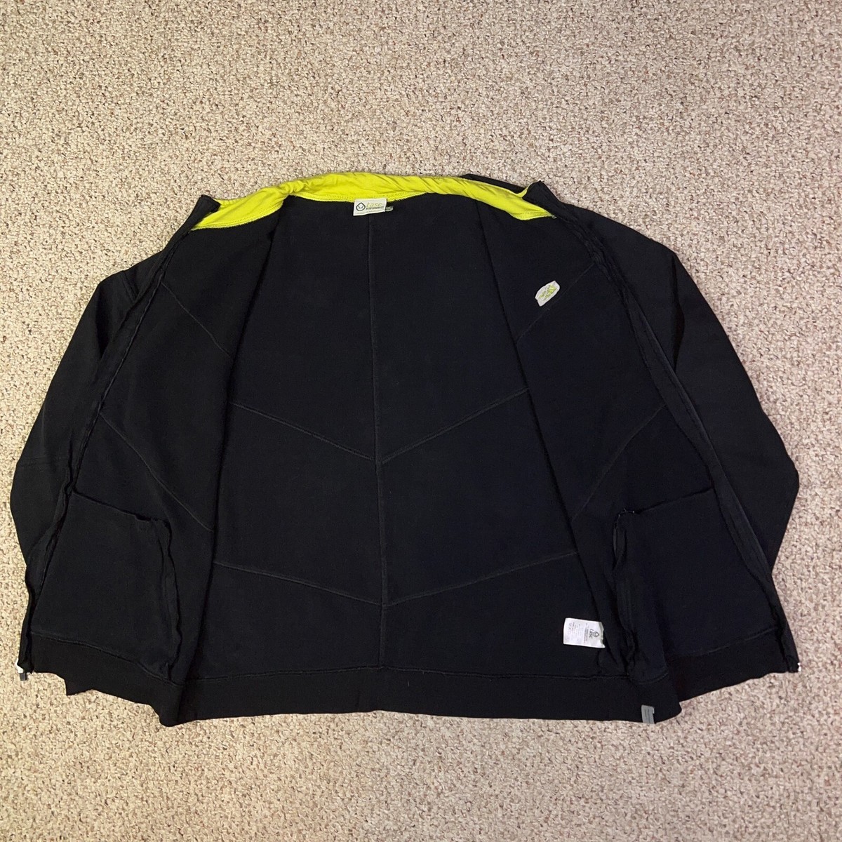 Tasc Jacket Mens XL Black Yellow Performance Full Zip Long Sleeve