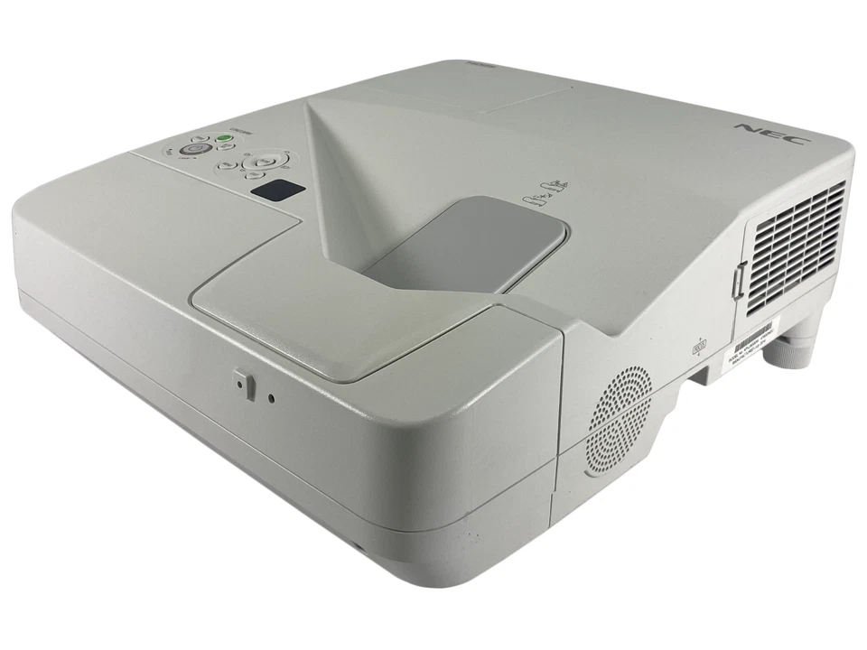 NEC UM330W 3LCD Projector WXGA Ultra Short Throw 3300 ANSI - Only 350 Hours Used - Image 2 of 4