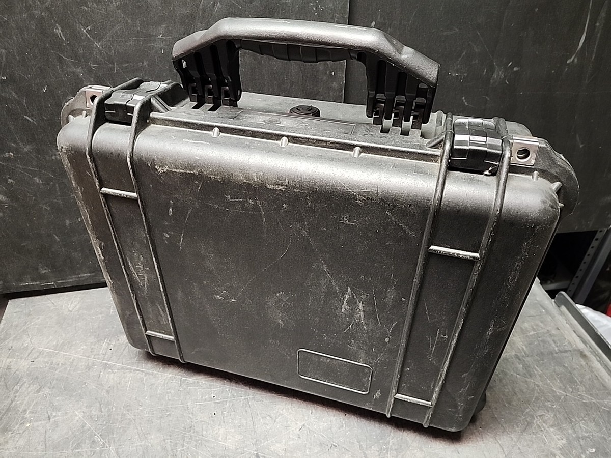 Pelican Case, 20