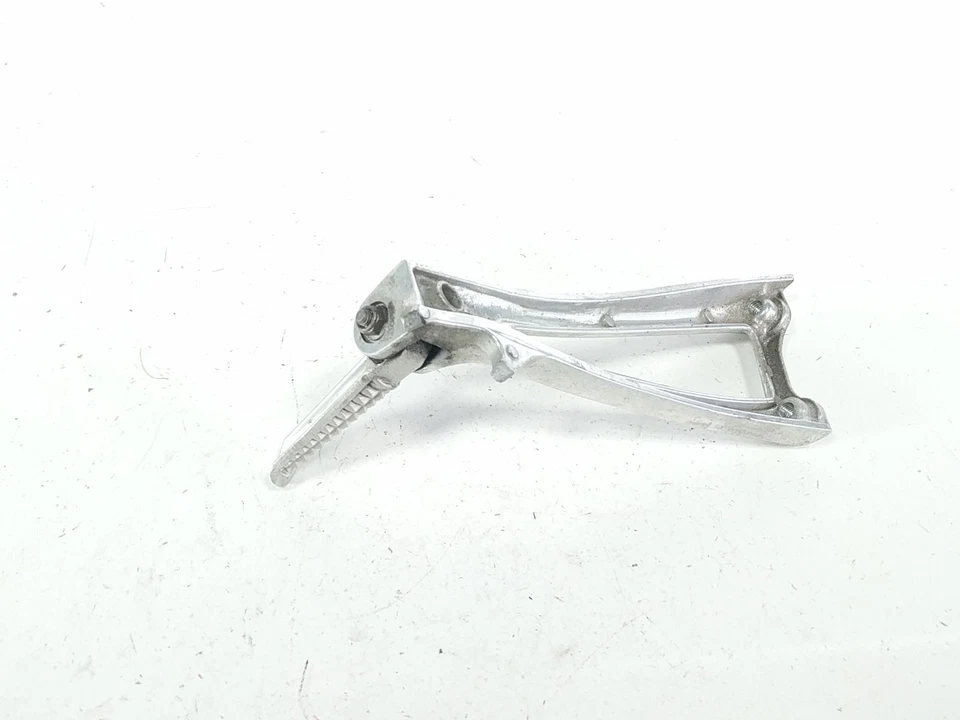 03 08 Clavija de pie de pasajero trasero derecho Yamaha YZF R6 R6S 5SL-5 Foto 4 de 4