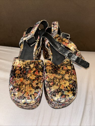 Free People Jeffrey Campbell Emilia Velvet Platform Gray Pink Floral Wedge Sz 8 - Picture 9 of 9