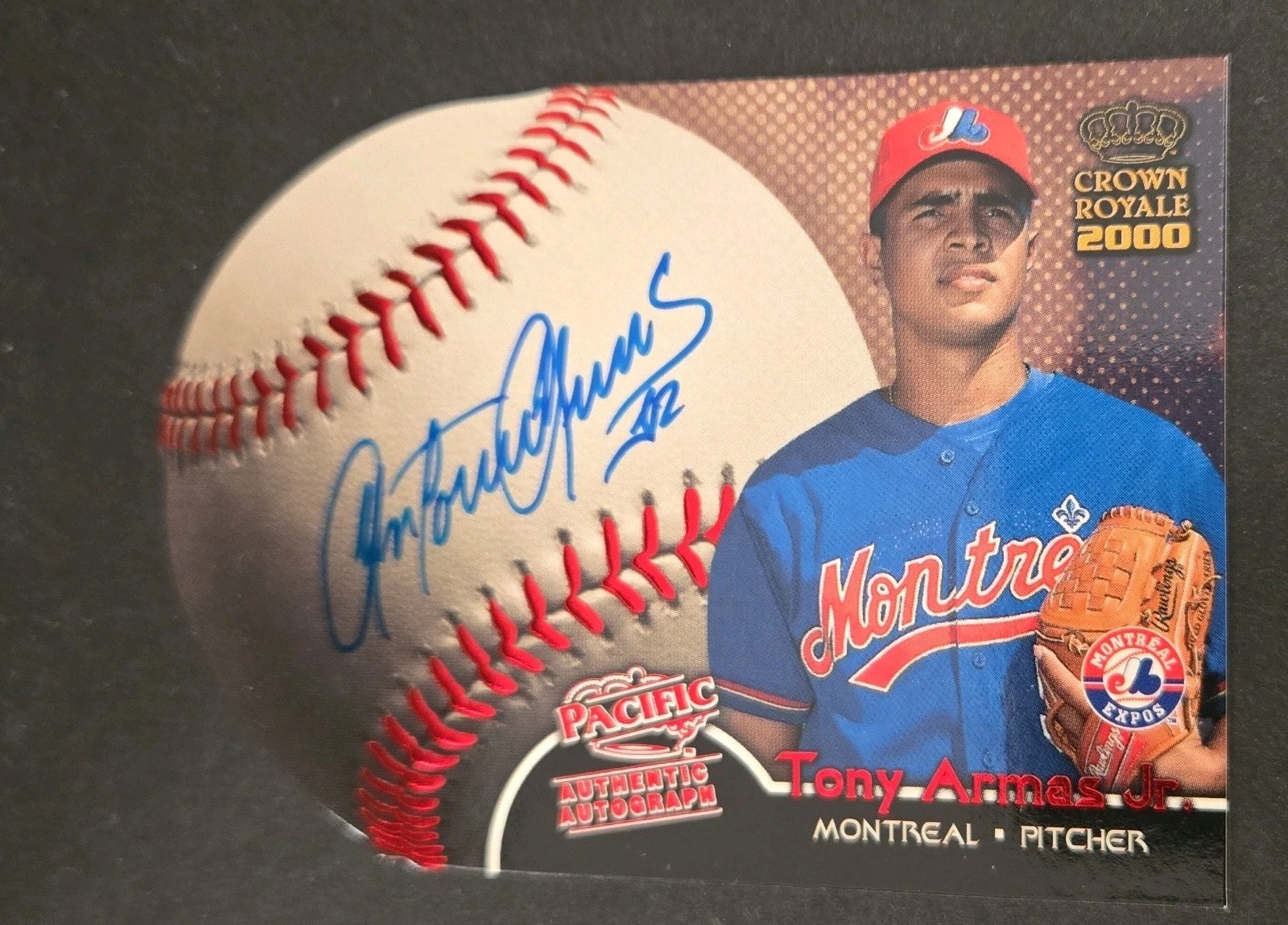 2000 Pacific Crown Royale - Sweet Spot Signatures Tony Armas #15 (AU)