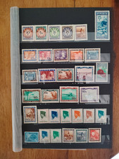 32  timbres  Indonésie    lot 28