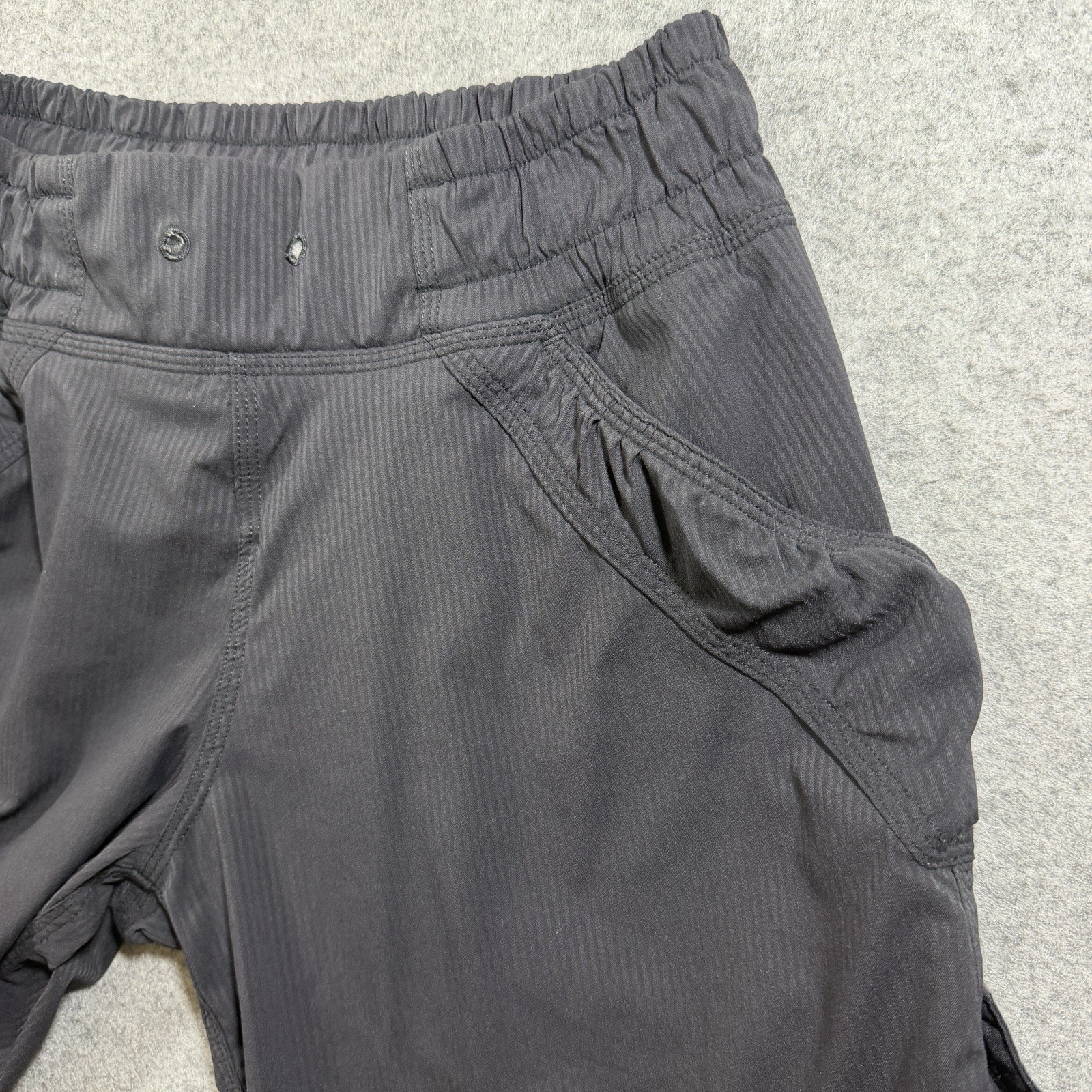 Lululemon Play In The Sun Shorts Womens 4 Black 6 Inseam Athletic Running Golf thumbnail 12