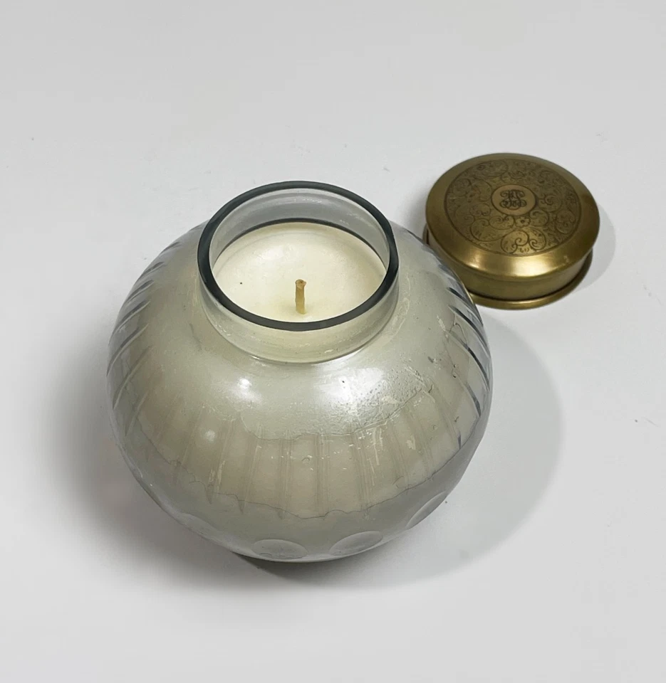 Anthropologie Capri蓝色火山蜡烛,透明玻璃黄铜盖 — 第 3/4 张图片