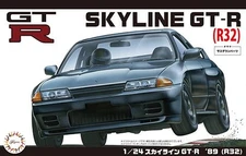 R32 Skyline GTR 1989 124 Model Kit with Suspension Parts Japanese Brand