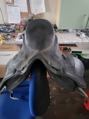 Jumping saddle used but good condition by Wintec.