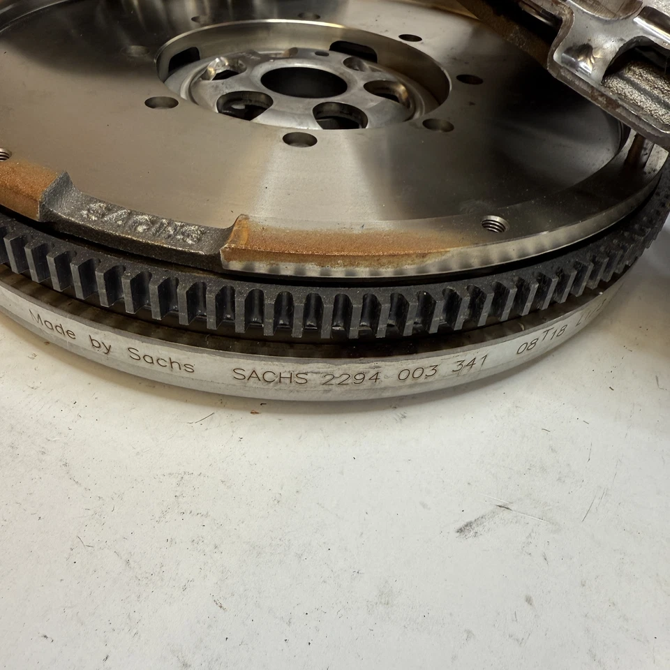 Sachs Dual Mass Flywheel DMF Kit 2289601001 Fits VW Sharan 7M 2.0D TDi 2005-2010 - Image 3 of 4