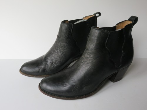 Frye Jackie Gore Ankle Boot 10B Saddle Chelsea Black Leather Cowgirl Western - Picture 2 of 15