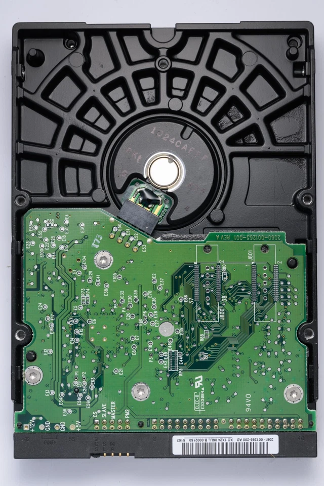 WD Caviar 200GB IDE Desktop Hard Drive Model WD2000JB-00GVA0 P/N WD2000JB-00GVA0 - Image 2 of 2