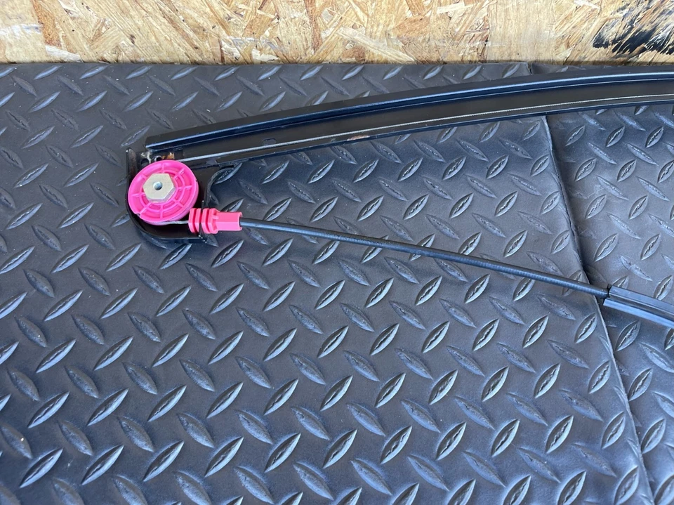 1995-2001 BMW 740il 750il E38 Passenger Right Window Regulator Double Glaze OEM - Image 4 of 4