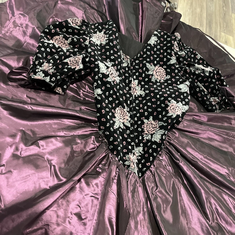 VESTIDO BONNIE JEAN NUEVA YORK NIÑAS 12 TERCIOPELO TAFETÁN PÚRPURA CÍRCULO COMPLETO Foto 3 de 4