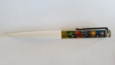 Vintage Disneyland Tinkerbell Castle Fireworks Floaty Pen