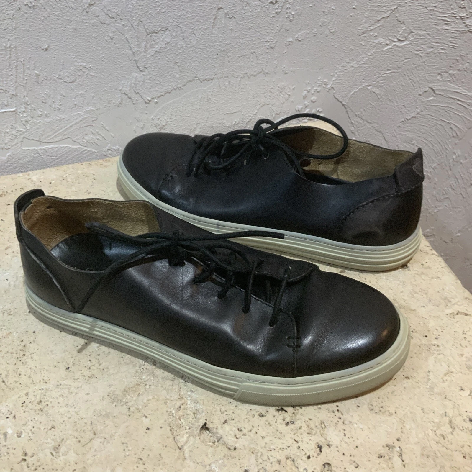 Authentique Gucci Homme 7 G   US 7,5 Baskets à Lacets Cuir Hysteria Crest 342037