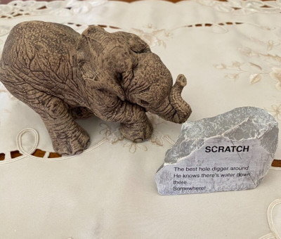 Elephant ''Scratch'' #3114 by Martha Carey w/Box (White) & Story Stone The Herd