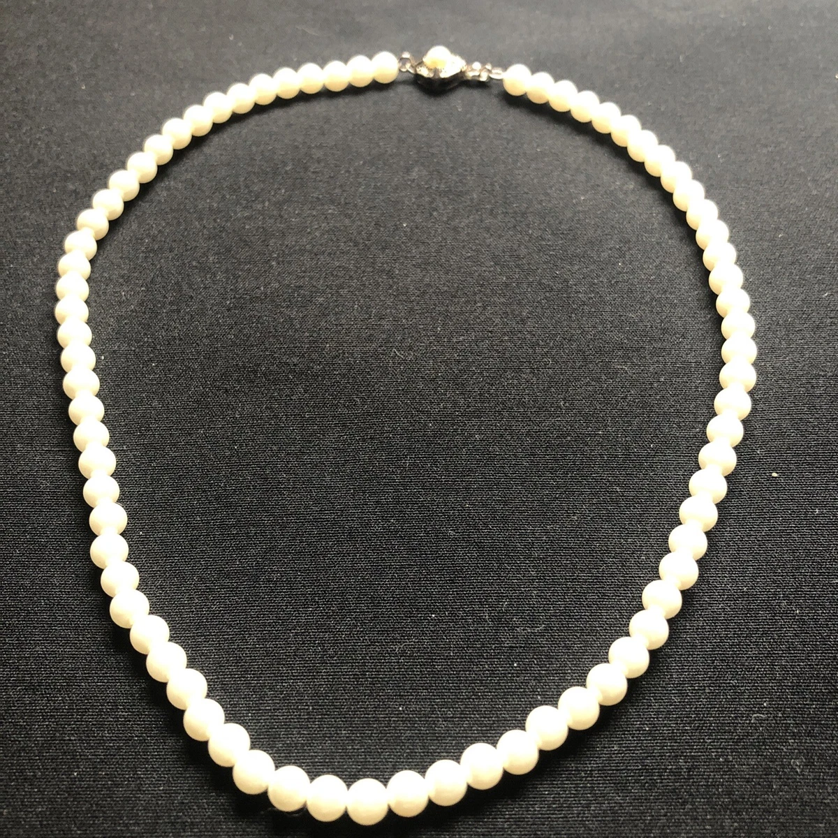 Beautiful faux Pearl Necklace 18 long eBay