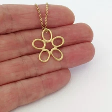 18K Gold Flower pendant, Dainty Organic Gold Pendant, Handmade Fine Jewelry, Zen