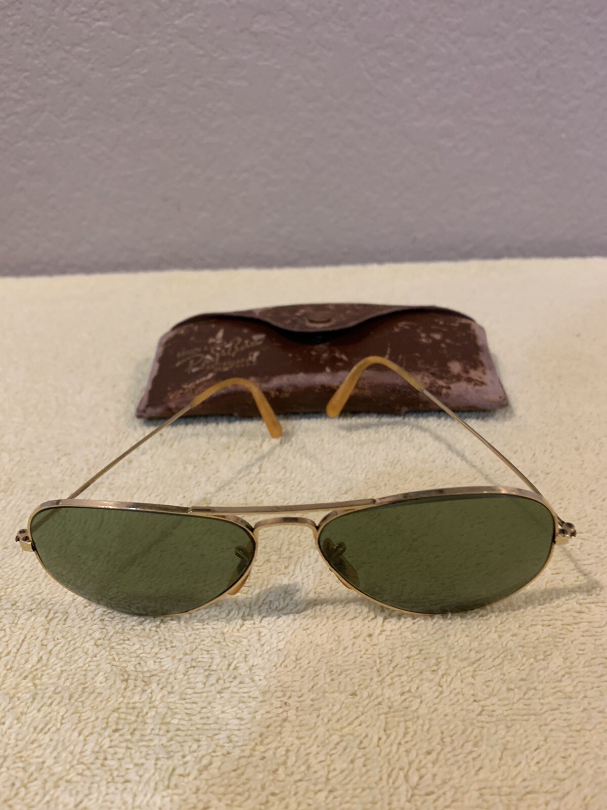 Original Vintage Ray Ban Aviator Sun Glasses 1/10 12K GF Anti Glare
