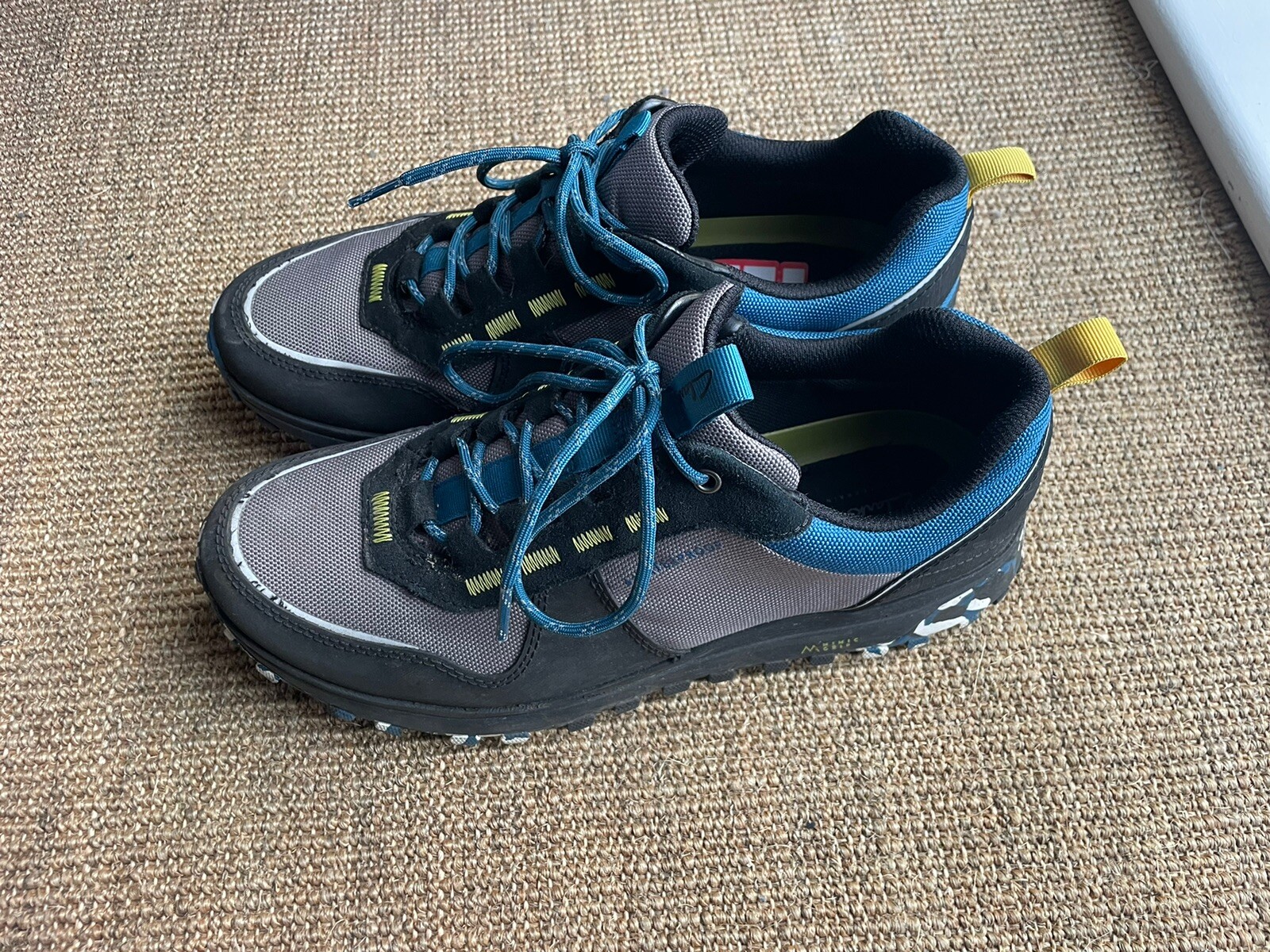 clarks mens trainers