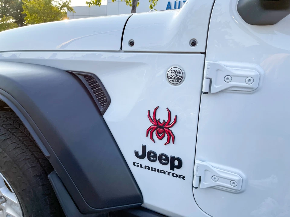 2 X 红色黑色蜘蛛徽章适合 F-150 Silverado Sierra RAM 黑寡妇版 — 第 3/4 张图片