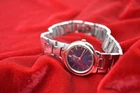 Vintage Seiko V701 2L10 Integrated Bracelet Lady Quartz Watch Japan Untested