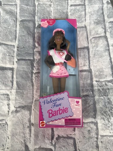 Vintage 1996 Barbie Doll African American Special Edition Valentine