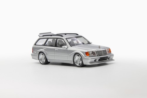 Mortal Mercedes-Benz S124 T MODEII EVO2 Wagon Taxi Diecast Toys Car Models 1:64 - Picture 12 of 21