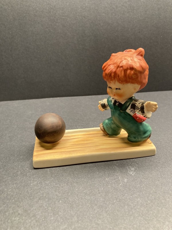 Genuine Goebel Germany Redhead "Boy Bowling" Figurine STRIKE - Mint #1