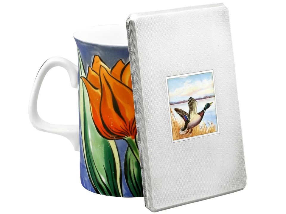 Vintage George VI Sterling Silver and Enamel Cigarette Case - Image 4 of 4