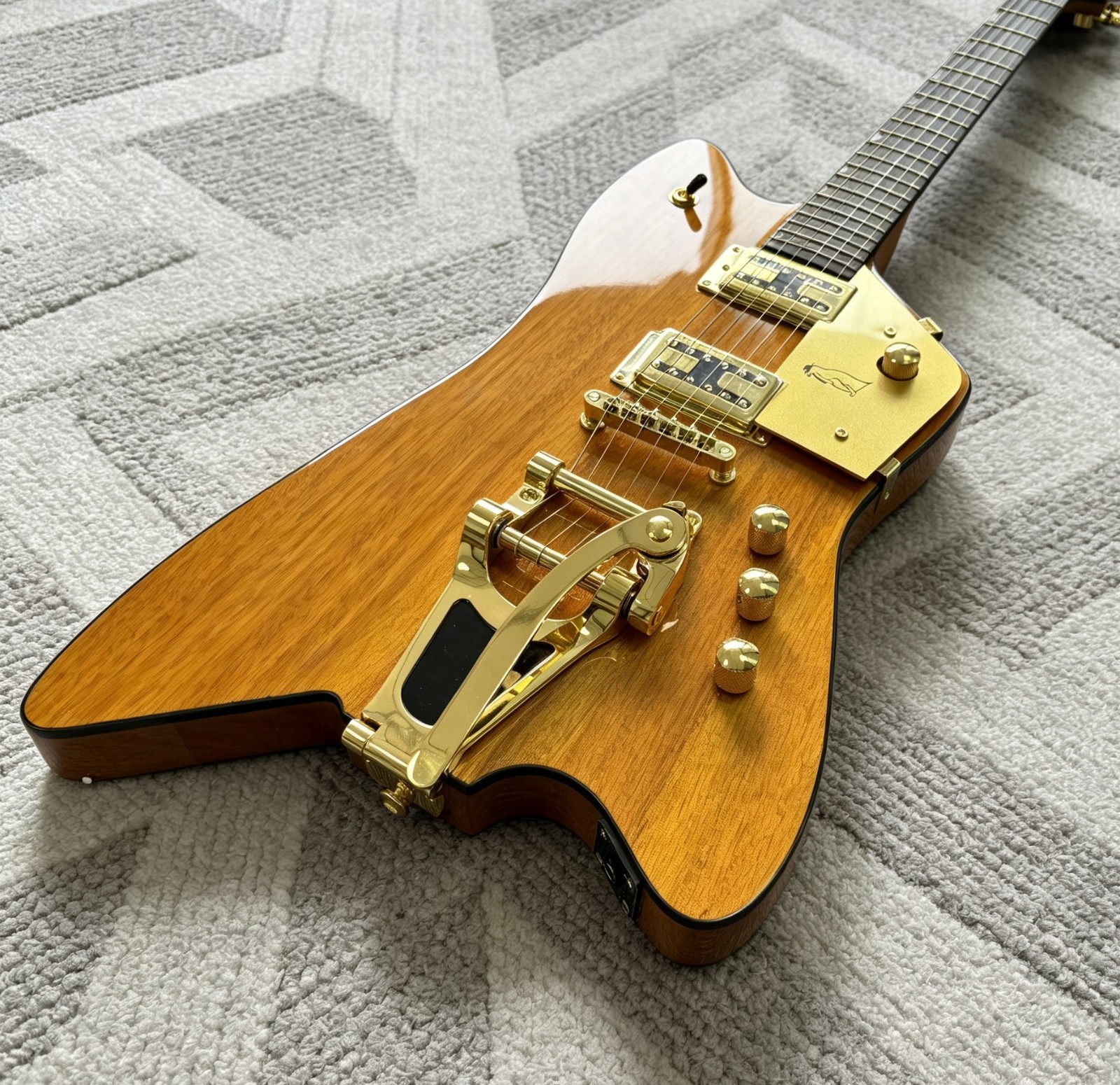 USA  Natural G6199 Billy-Bo Electric Guitar Rosewood Fingerboard Bigsby System