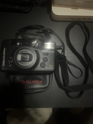 Vintage FUJI DISCOVERY 270 ZOOM 35mm Film POINT & SHOOT CAMERA Made in Japan