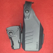 SafariLand Taser 7 Holster Belt Clip & Extra Cartridge 7520-464 - LEFT HAND GRIP