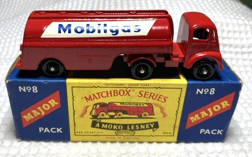 Matchbox/Lesney Major Pack #M-8A MOBILGAS PETROL TANKER, w/original box, Mint!