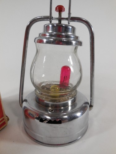 Vintage lanternite small battery lamp original box lantern camping 5755 3 bulb - Picture 2 of 8