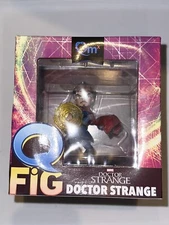 Dr Strange Q-Pop Collectible Q fig Loot Crate Exclusive Marvel Comics Vinyl QMX.