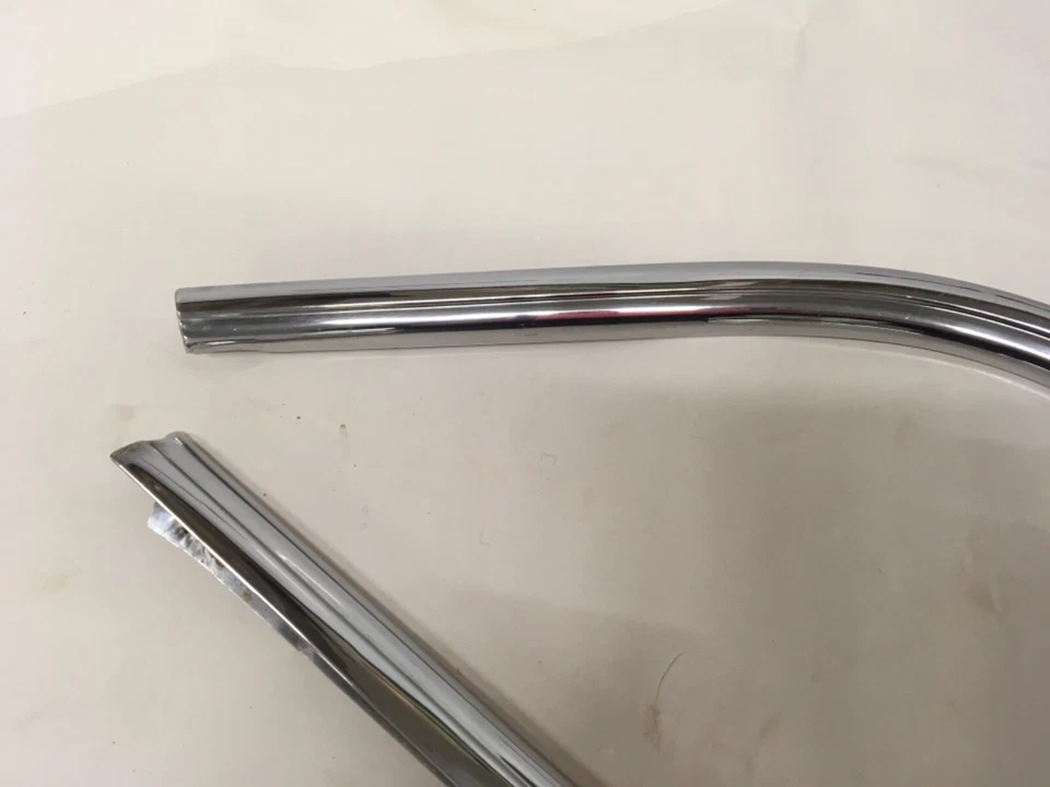 58 Cadillac Seville Deville Eldorado Biarritz techo cuarto trasero ventana moldura  Foto 2 de 4