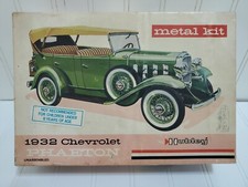 HUBLEY Metal Model Kit 1932 CHEVROLET PHAETON Car w/ Original Box some damages