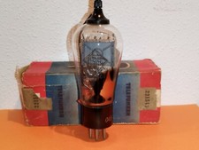 1 X RGN1404-KL75303-TELEFUNKEN-NOS-TUBE-Röhren