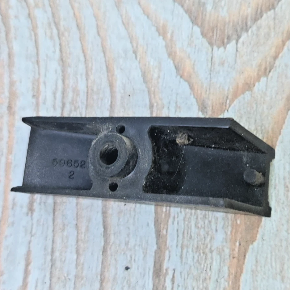 GM 5965267 1972 Pontiac Tempest Grand Prix Luz Trasera Exterior Lente Barra Vertical OE Foto 3 de 4