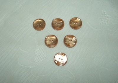 Lot De 150 Boutons En Nacre - Vintage, Occasion Et Neufs - Pour Couture Et Création