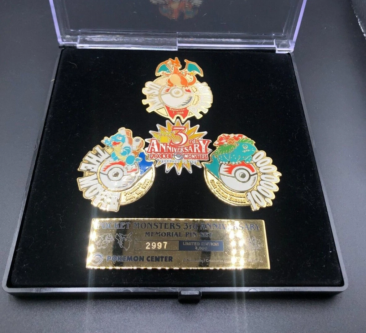 Pokemon 3rd Anniversary Memorial Pin Badge Set PoKemon Center Tokyo Limited