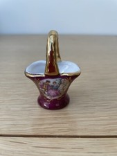 Porcelaine Fragonard Korb Ornament