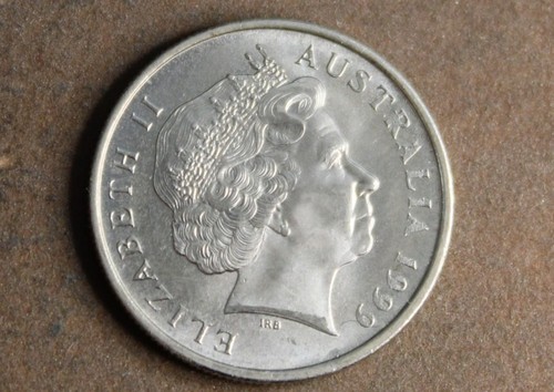 * 1999 ECHIDNA 5 CENT COIN UNCIRCULATED END OF ROLL DAMAGED #JOV67 - Picture 3 of 6