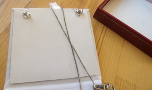 Set orecchini collana in oro bianco 14 kt SCD gemme verde chiaro - Foto 2 di 5