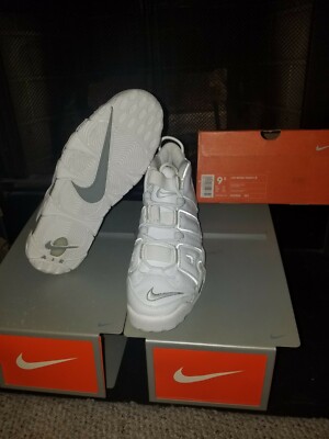 Nike Air More Tempo sz 9.5 303904-101