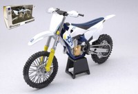 New Ray 1/12 Moto Cross Husqvarna Fc 450 2019 Modellbau Statisches Modell