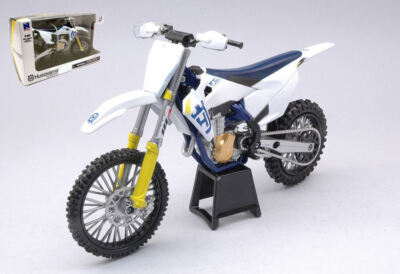 NEW RAY 1/12 MOTO CROSS HUSQVARNA FC 450 2019 MODELLBAU STATISCHES MODELL